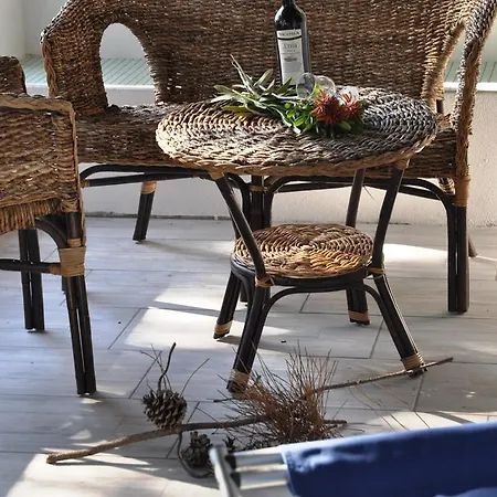 Titina Village Porto