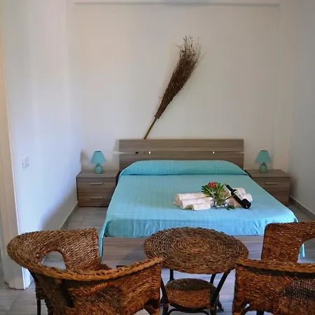 Titina Village Porto *